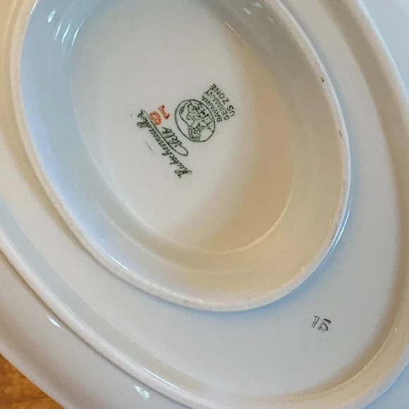 Vintage The Franklin Gravy Boat by Hutschenreuther Bavaria Germany US Zone - Picture 11 of 13